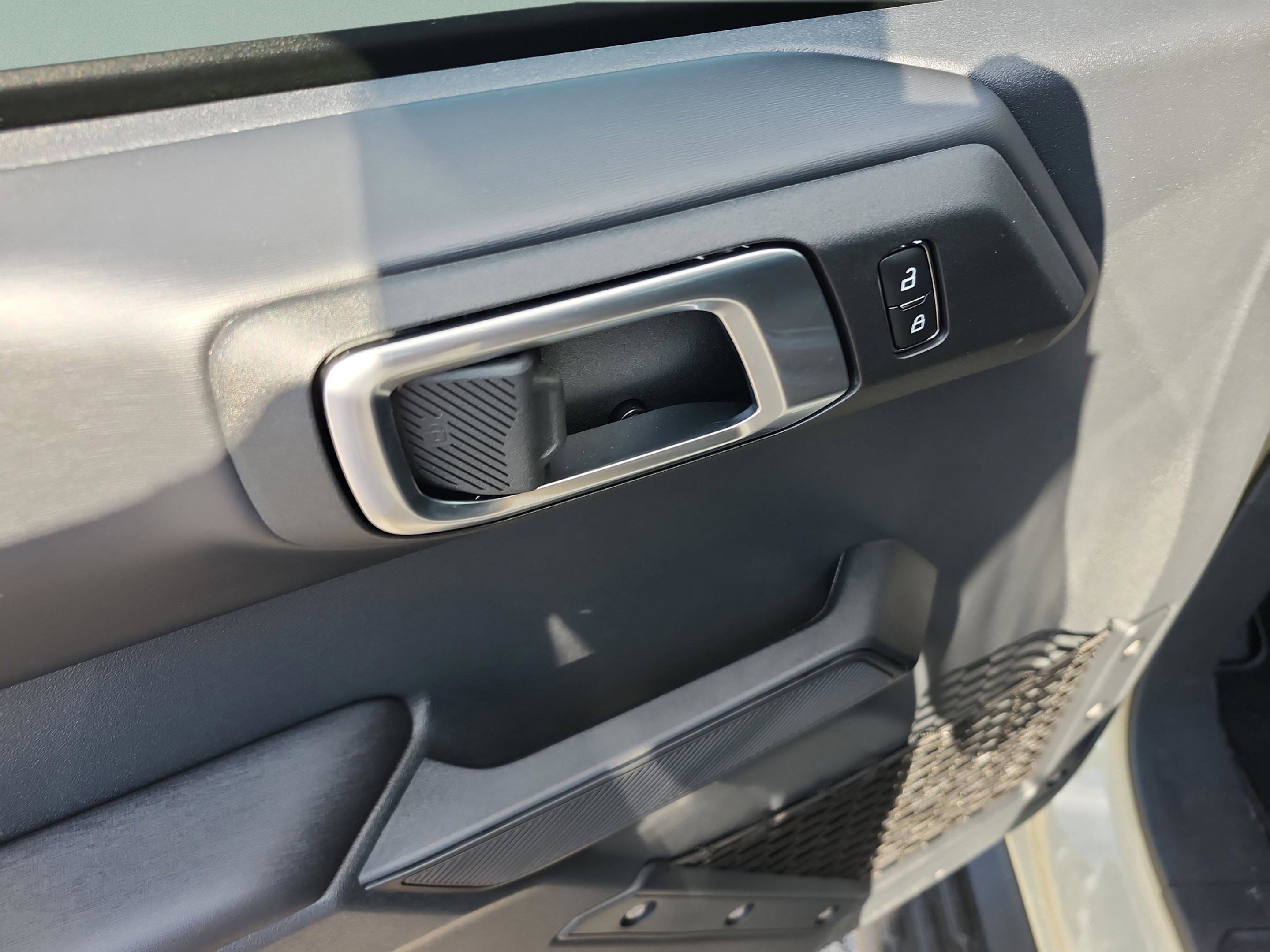 New 2025 Ford Bronco Outer Banks AWD/4WD image 16