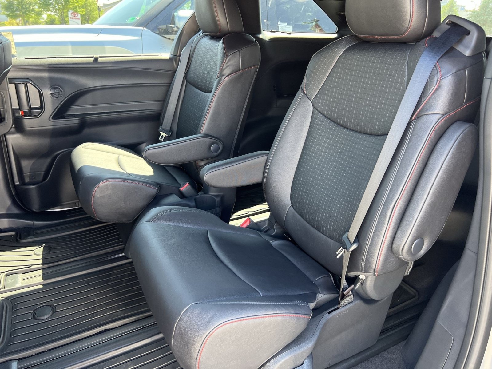 New 2026 Toyota Sienna XSE AWD/4WD image 19