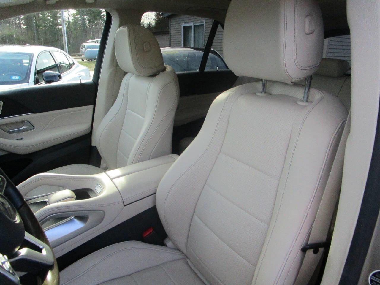 Used 2020 Mercedes-Benz GLE 350 4MATIC image 9