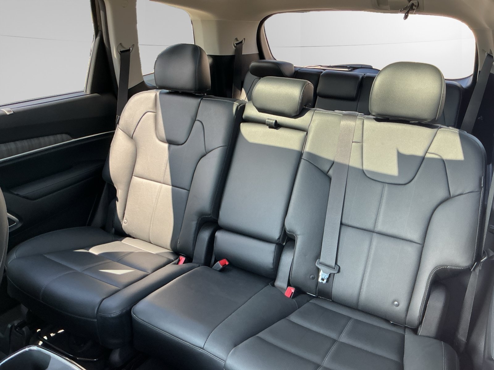 Used 2023 Kia Telluride SX AWD/4WD image 13
