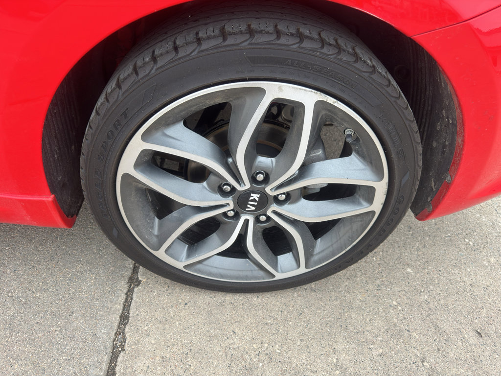 Used 2015 Kia Forte Koup SX w/ SX Premium Package image 9