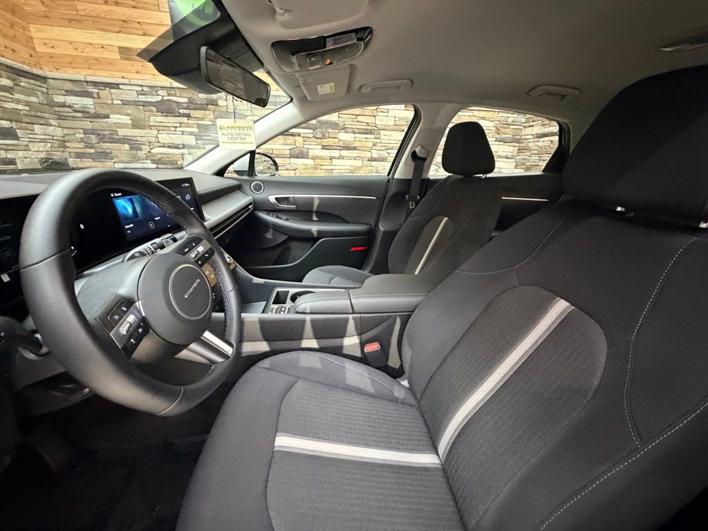 Used 2025 Hyundai Sonata SEL image 11