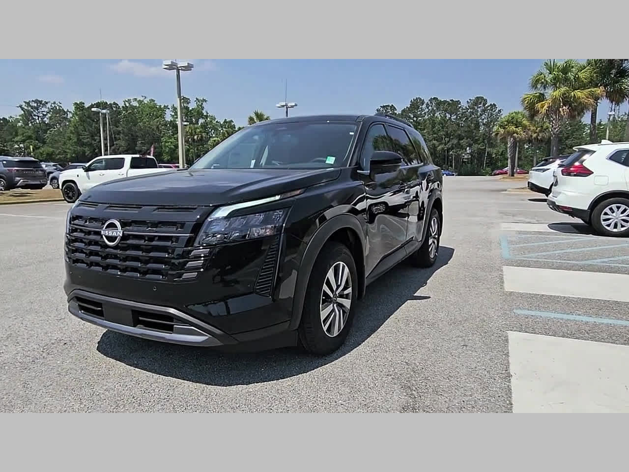 New 2026 Nissan Pathfinder SL FWD image 20