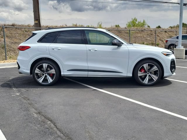 New 2026 Audi SQ5 Premium Plus AWD/4WD image 9