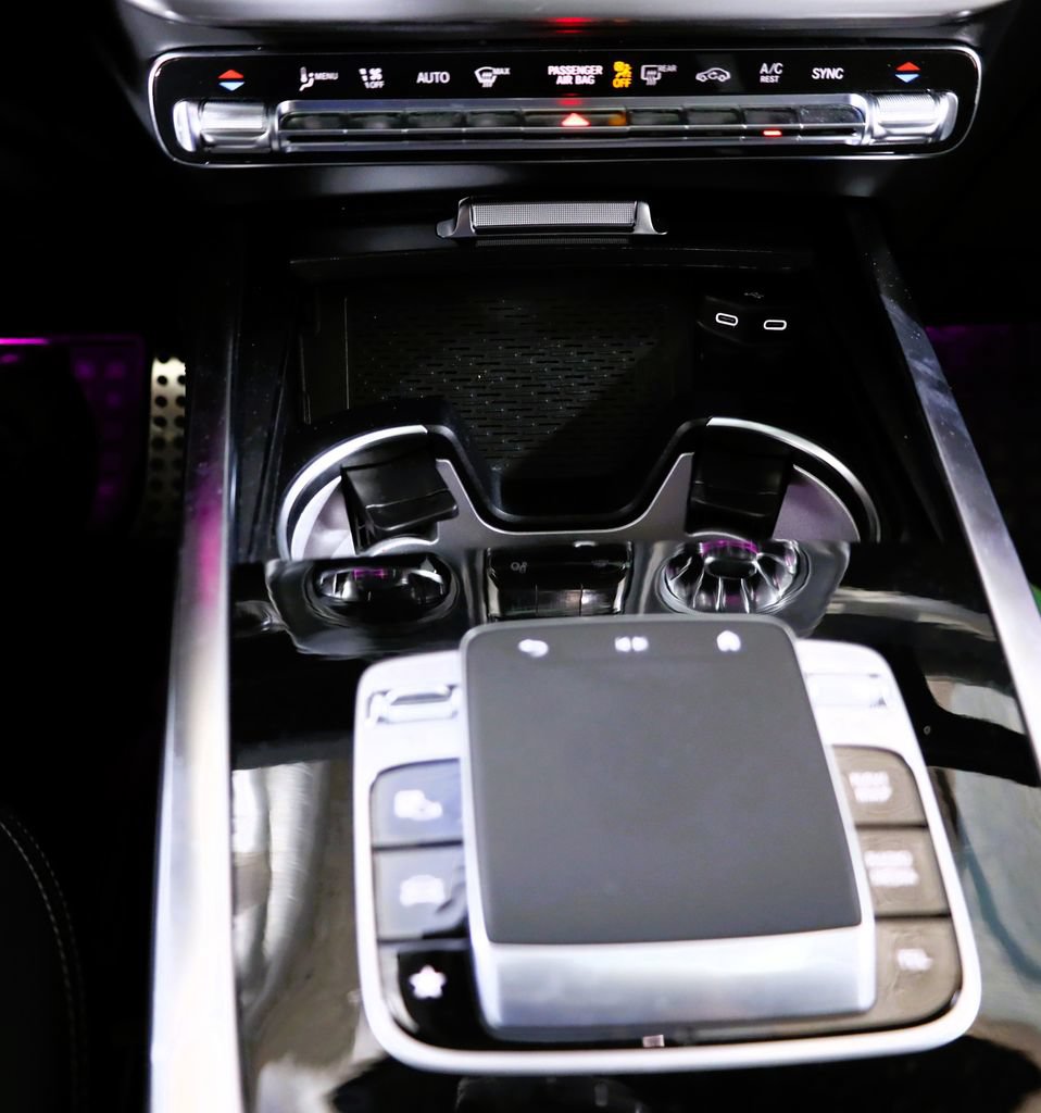 Used 2025 Mercedes-Benz G 63 AMG 4MATIC image 24