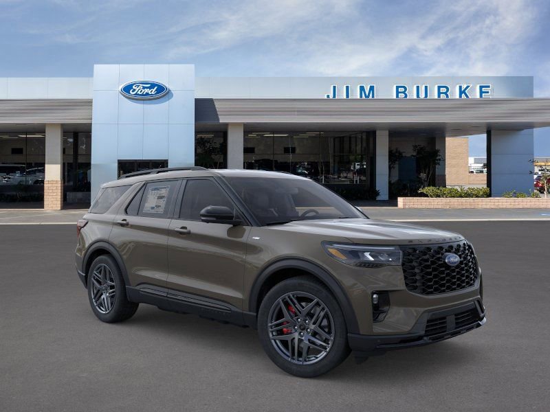 New 2026 Ford Explorer ST-Line w/ ST-Line Street Pack image 7