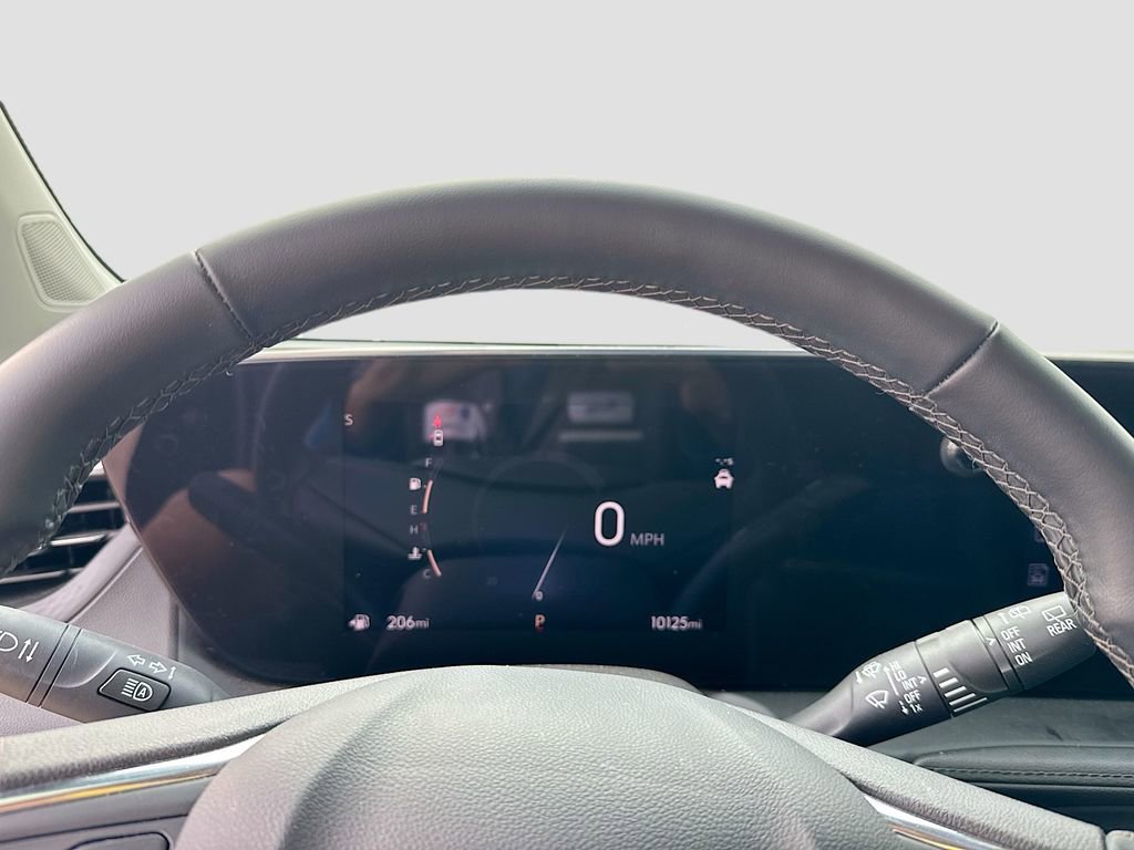 Used 2025 Buick Encore GX Sport Touring image 12