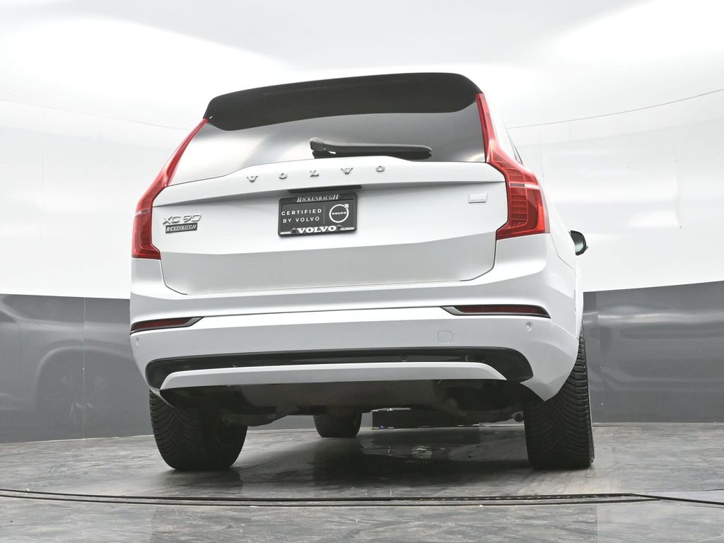 Used 2022 Volvo XC90 T8 R-Design image 21