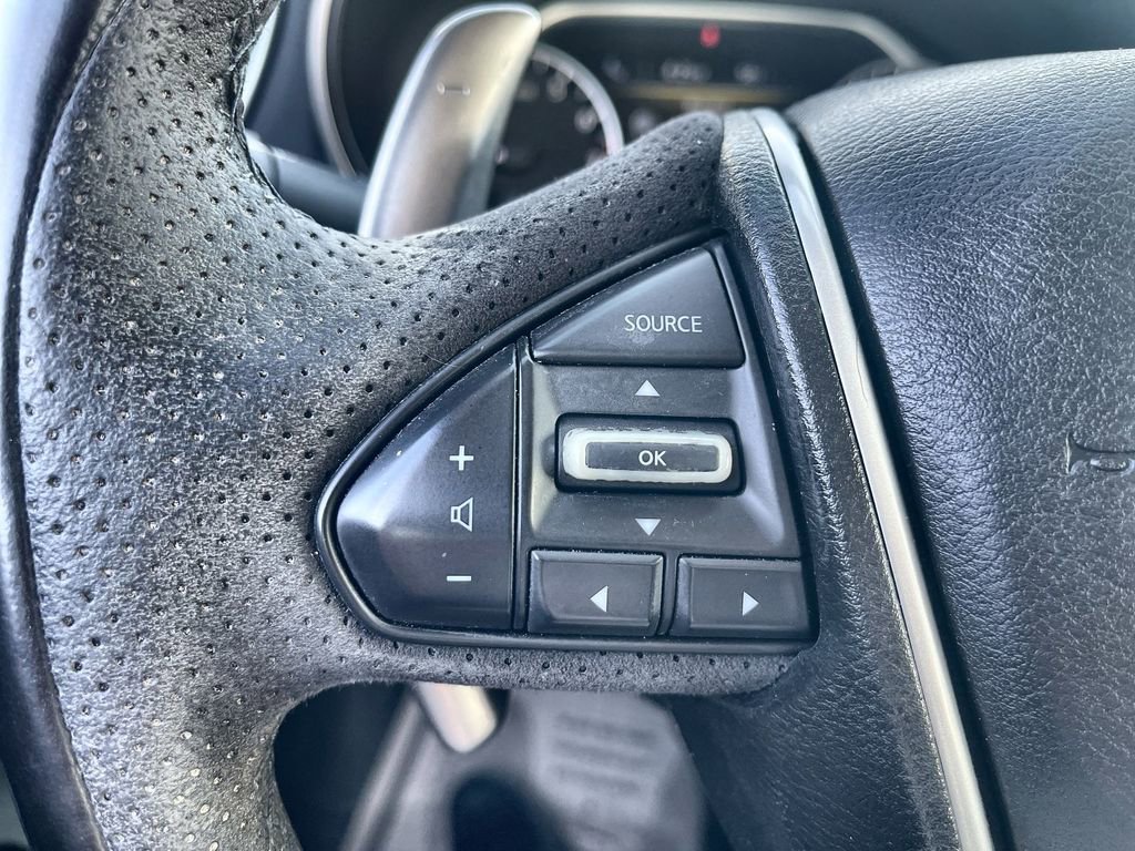 Used 2017 Nissan Maxima SR image 19