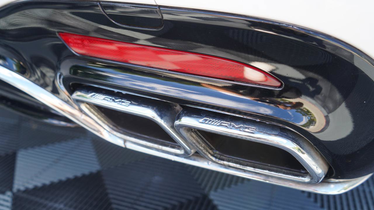Used 2019 Mercedes-Benz S 63 AMG S 4MATIC Sedan w/ Warmth & Comfort Package image 31