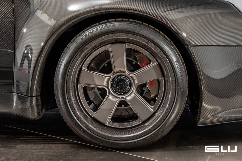 Used 1995 Porsche 911 Cabriolet image 31