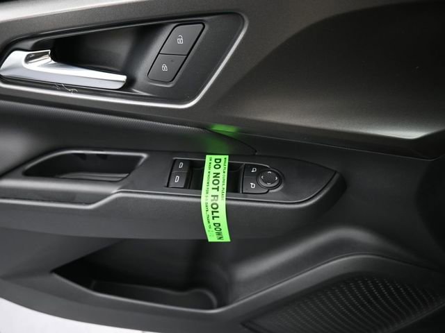 New 2026 Chevrolet Equinox EV LT image 33