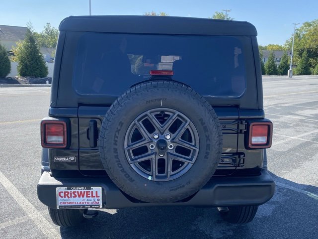 New 2025 Jeep Wrangler Sport S image 6