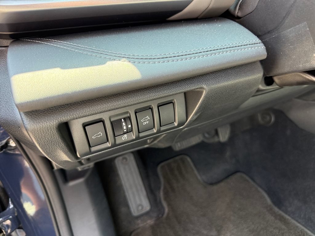 Used 2024 Subaru Outback Limited AWD/4WD image 28