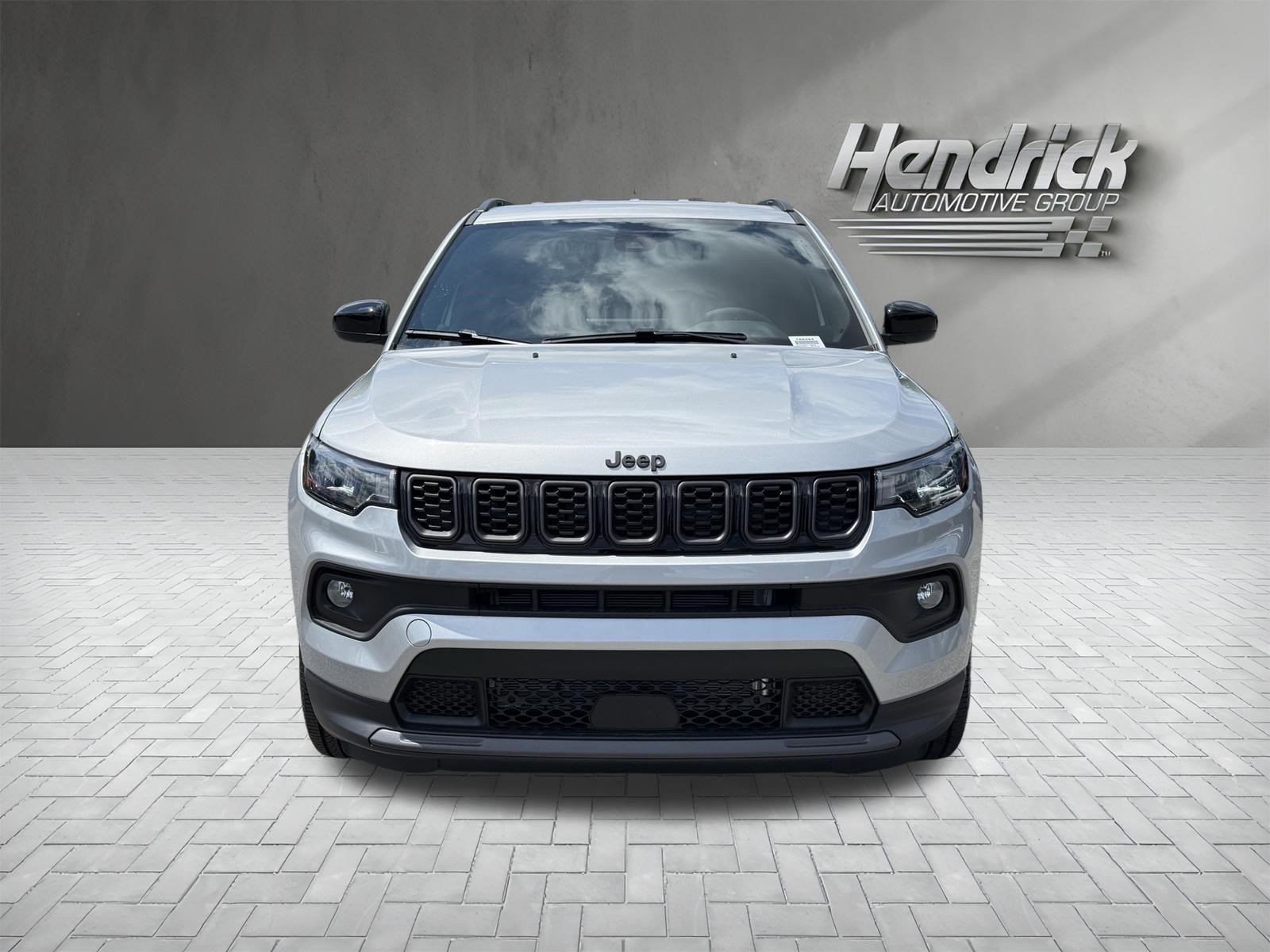 New 2026 Jeep Compass Latitude AWD/4WD image 3
