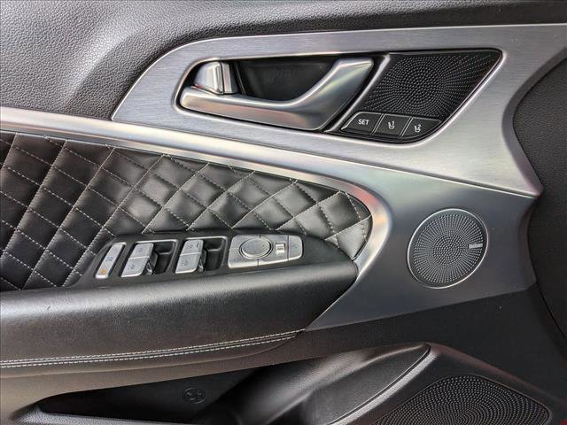 Used 2020 Genesis G70 2.0T w/ Sport Package image 15