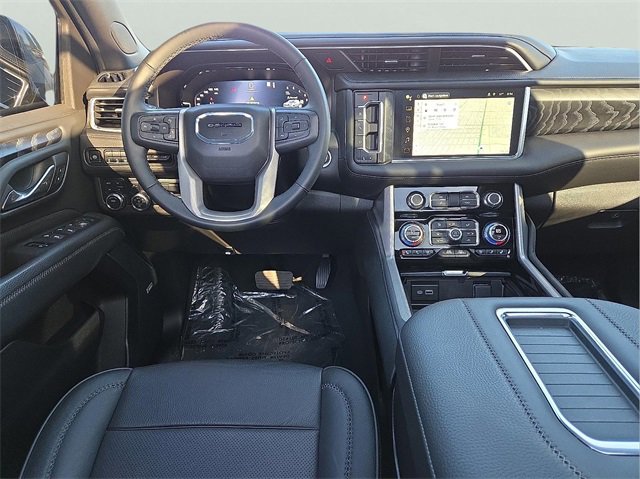 Used 2024 GMC Yukon Denali w/ Max Trailering Package image 12