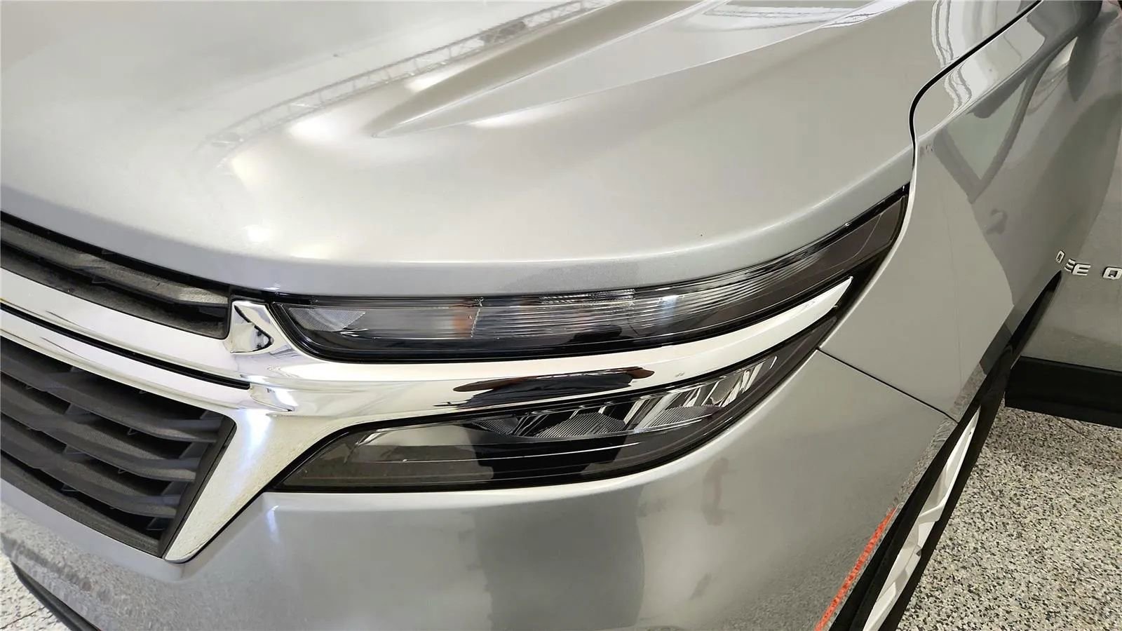 Used 2023 Chevrolet Equinox LS w/ Driver Confidence II Package AWD/4WD image 14