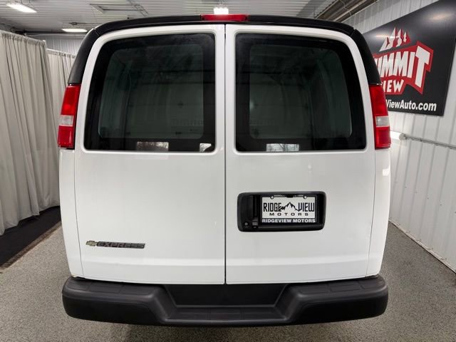 Used 2019 Chevrolet Express 2500 RWD image 5