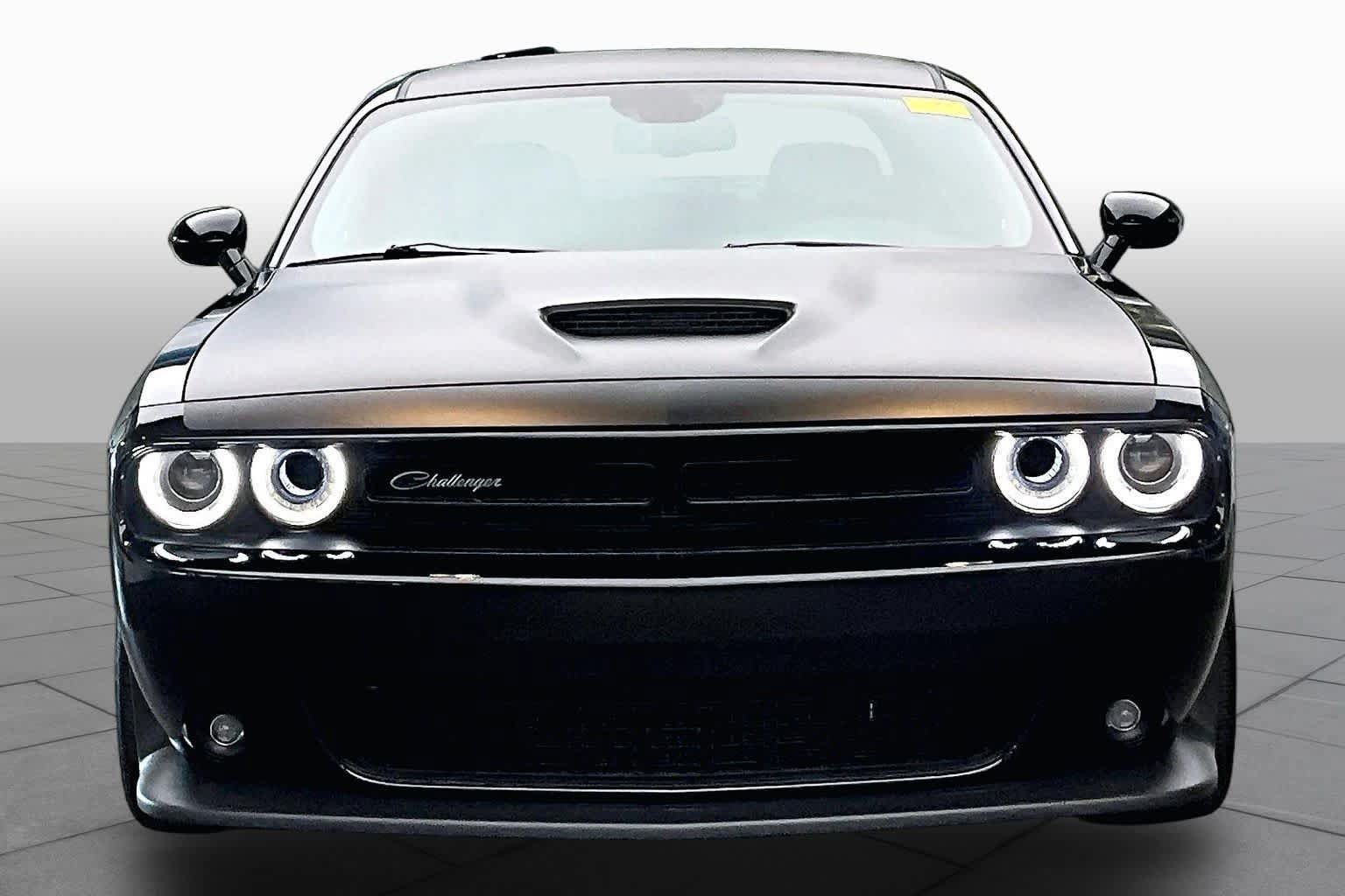 Used 2021 Dodge Challenger R/T Scat Pack w/ T/A Package RWD image 4