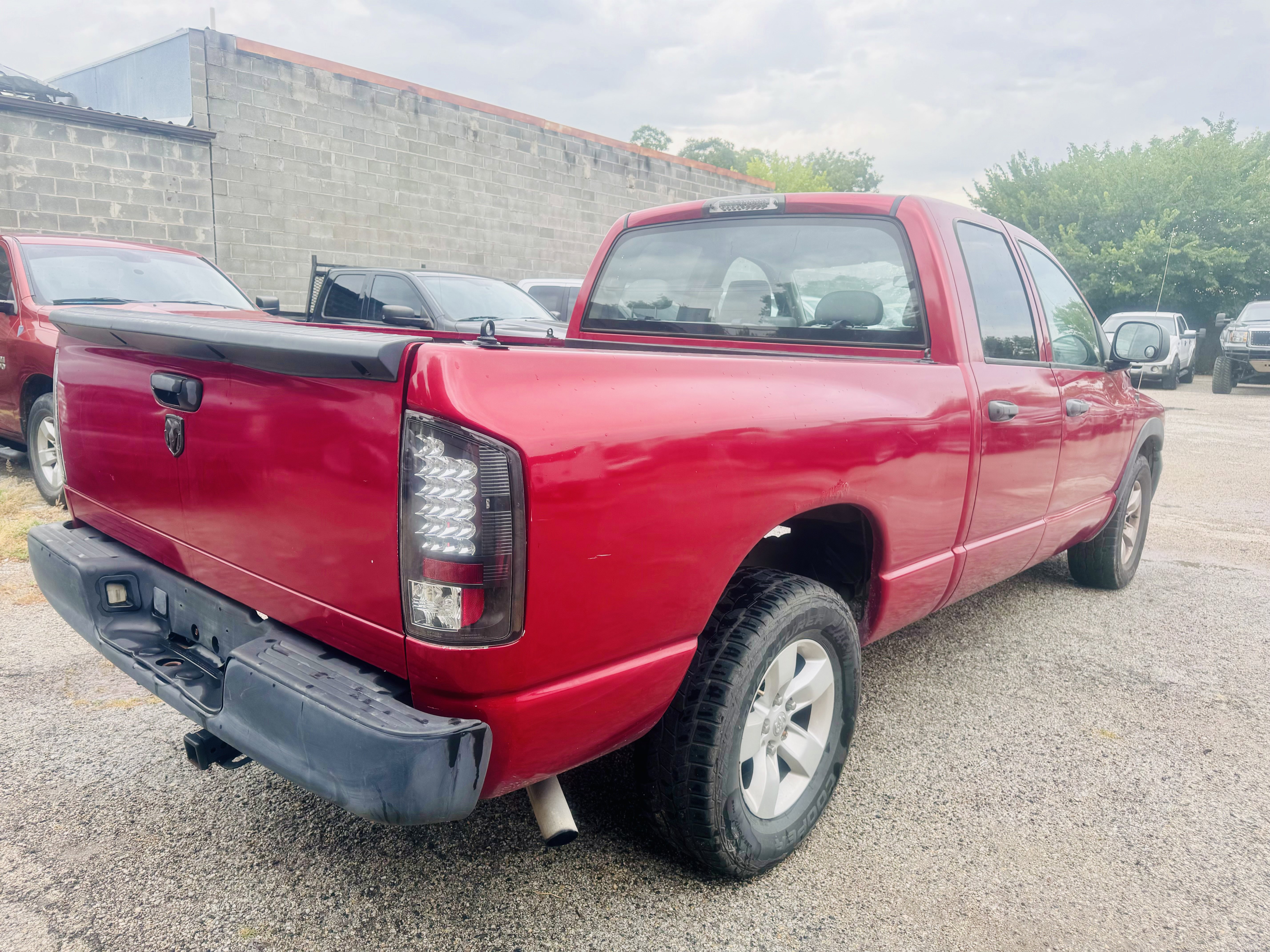 Used 2008 Dodge Ram 1500 Truck ST image 23