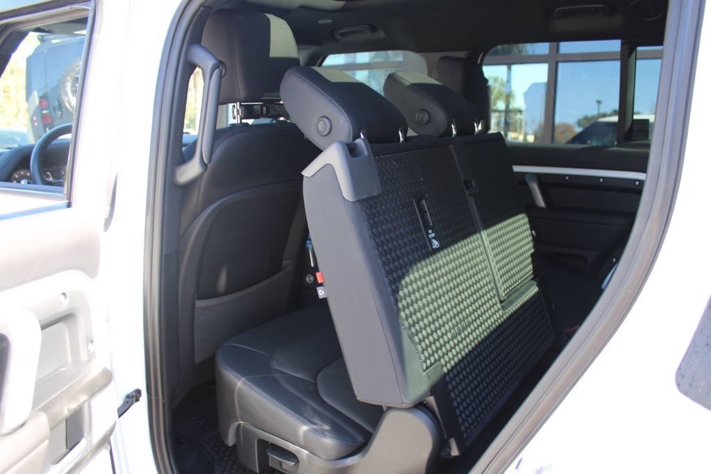 Used 2024 Land Rover Defender 130 Outbound AWD/4WD image 40