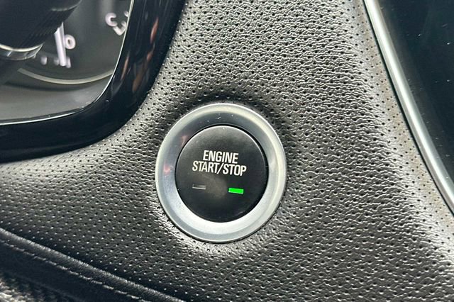 Certified 2023 Cadillac XT5 Sportv w/ Technology Package AWD/4WD image 23