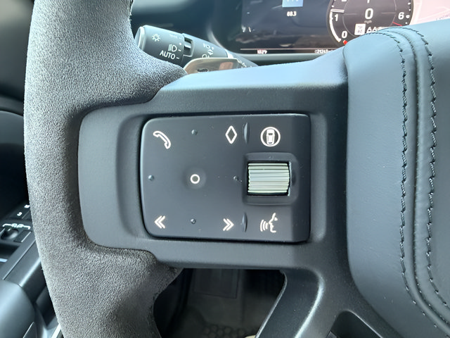 Certified 2024 Land Rover Defender 110 Carpathian Edition AWD/4WD image 19