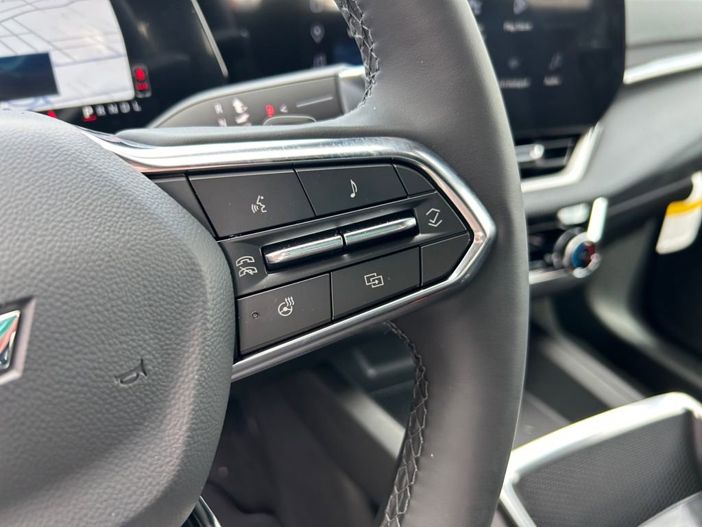 New 2026 Chevrolet Equinox LT image 18