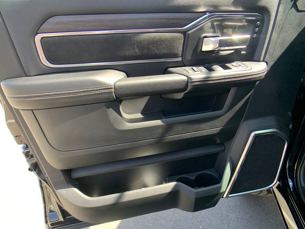 New 2026 RAM 2500 Laramie w/ Night Edition AWD/4WD image 10