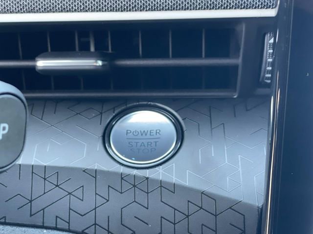 Certified 2025 Ford Mustang Mach-E GT w/ Interior Protection Package image 17