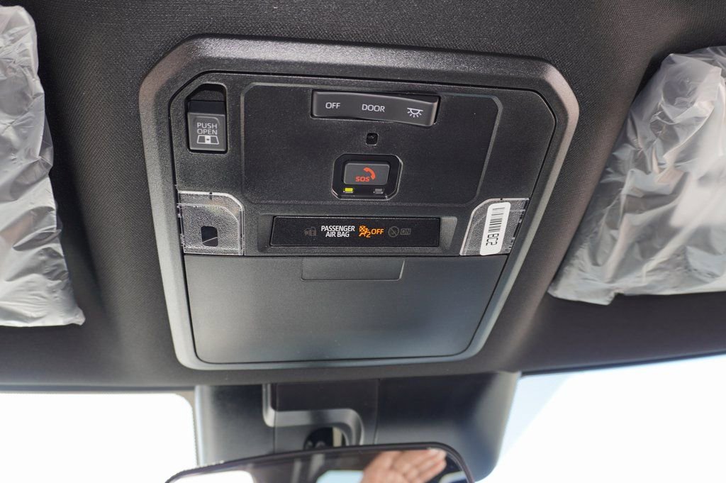 New 2026 Toyota Tundra SR image 11