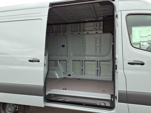 New 2026 Mercedes-Benz Sprinter 2500 image 23