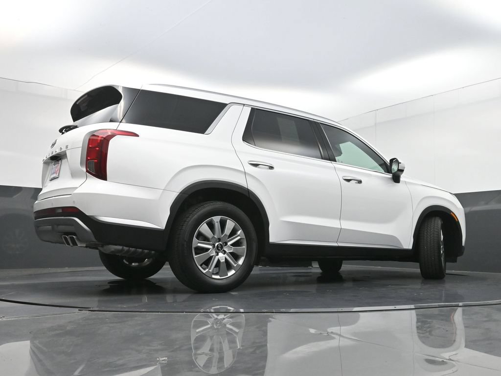 Used 2024 Hyundai Palisade SEL FWD image 32