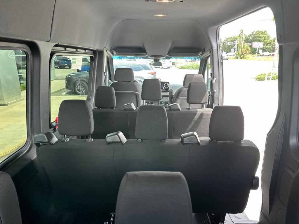 Used 2025 Mercedes-Benz Sprinter 2500 image 13