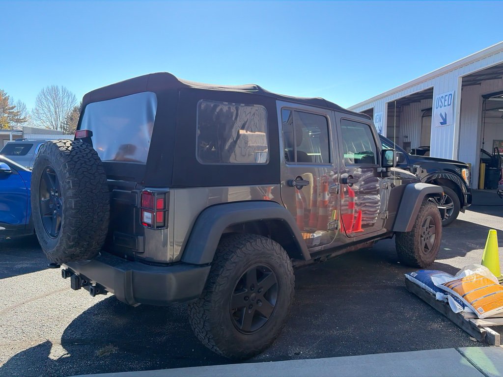 Used 2017 Jeep Wrangler Unlimited Sport AWD/4WD image 4