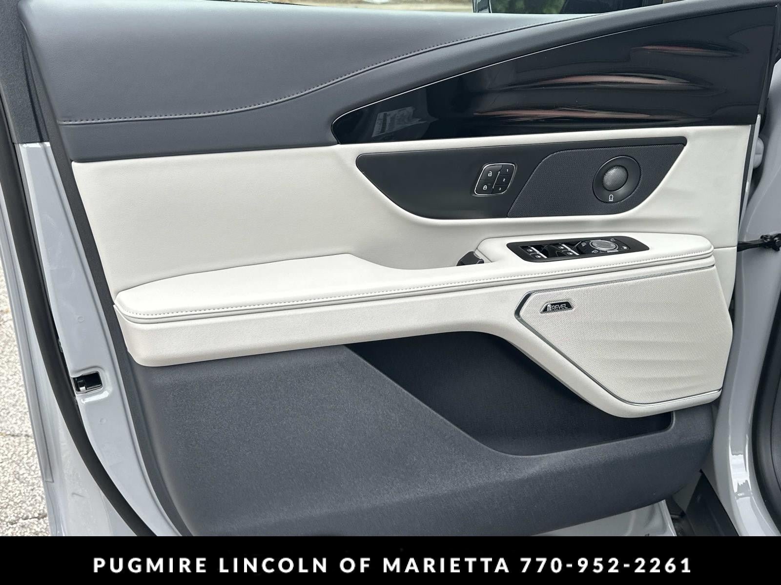 New 2026 Lincoln Nautilus Premier w/ Equipment Group 102A AWD/4WD image 10