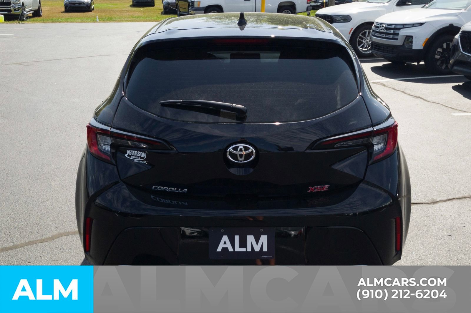 Used 2025 Toyota Corolla XSE FWD image 7