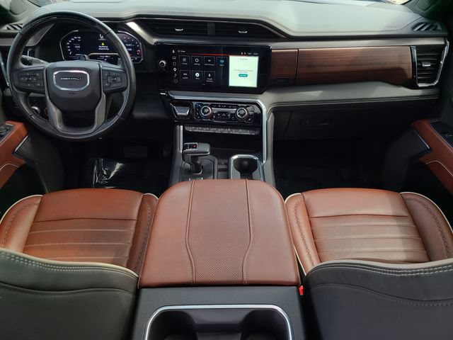 Used 2025 GMC Sierra 1500 Denali Ultimate AWD/4WD image 9