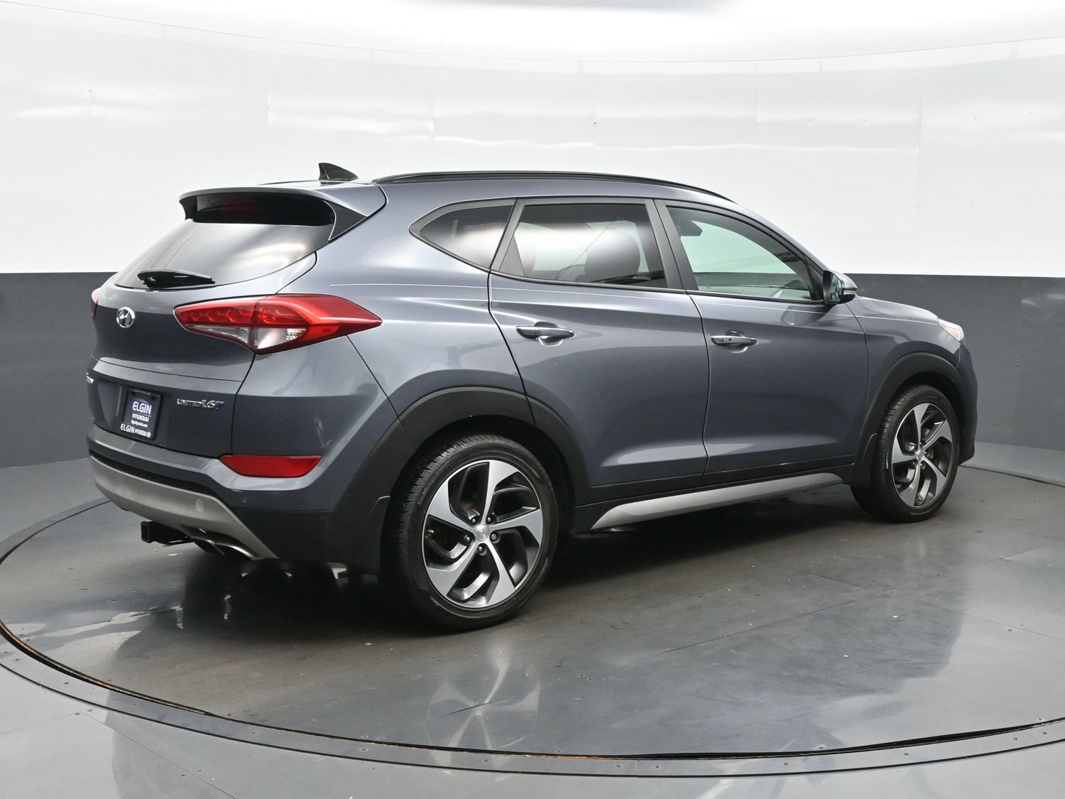 Used 2017 Hyundai Tucson Limited w/ Limited Ultimate Package 03 FWD image 6