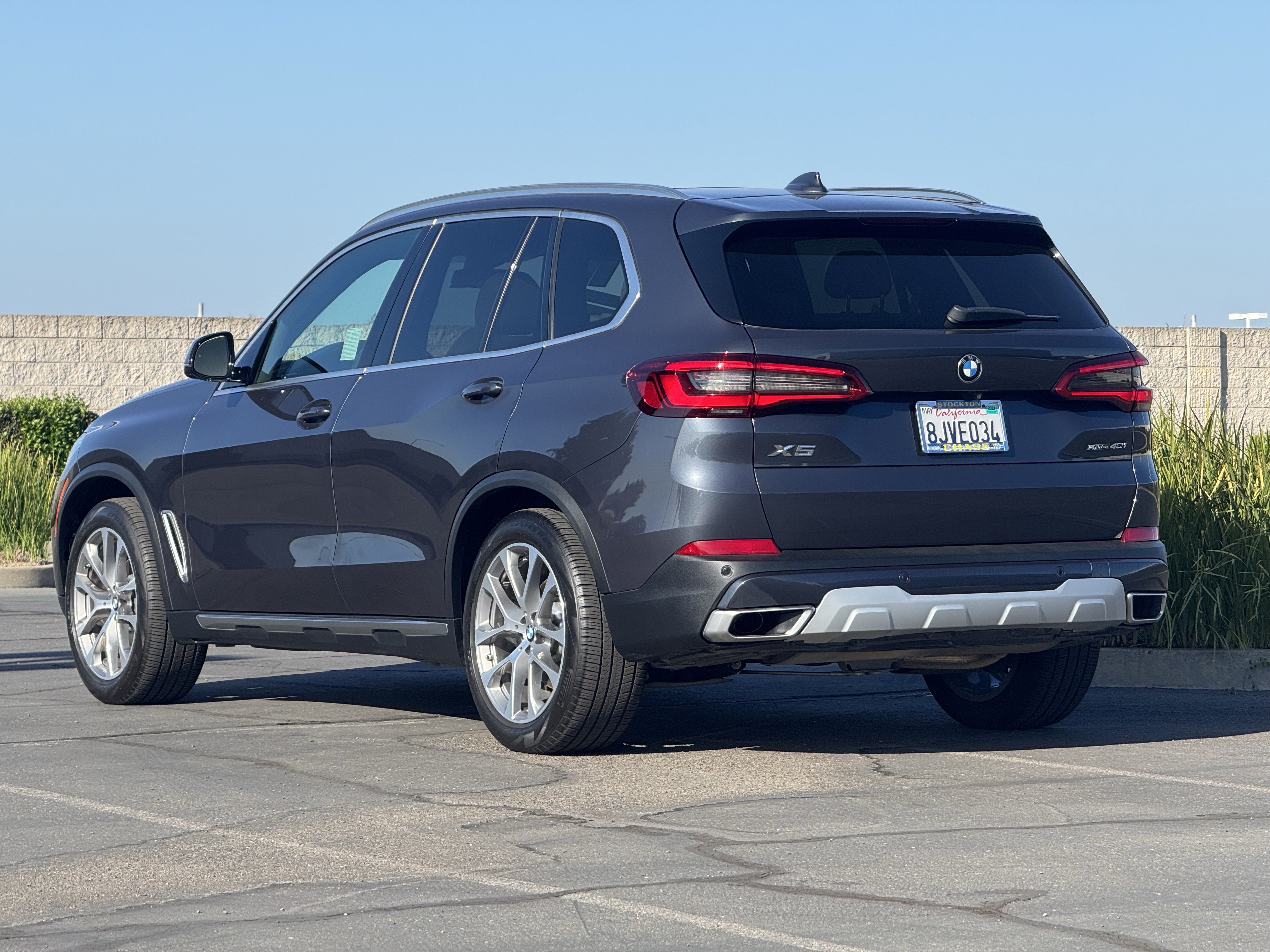 Used 2019 BMW X5 xDrive40i w/ Premium Package 2 AWD/4WD image 5