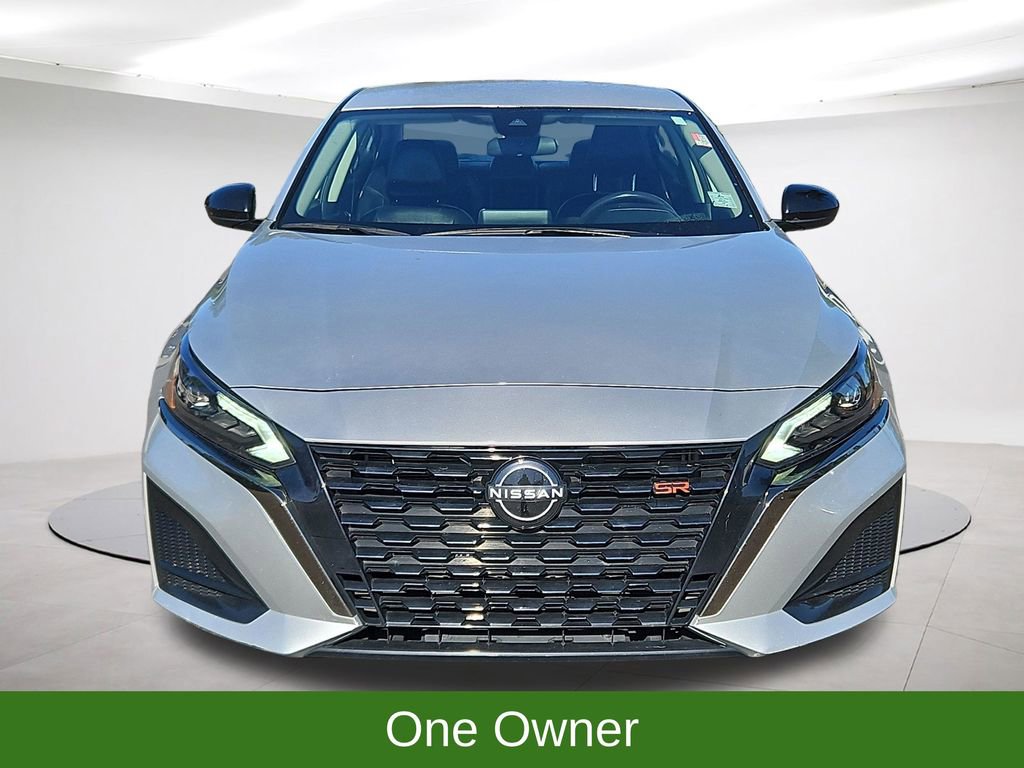 Used 2024 Nissan Altima 2.5 SR FWD video 2