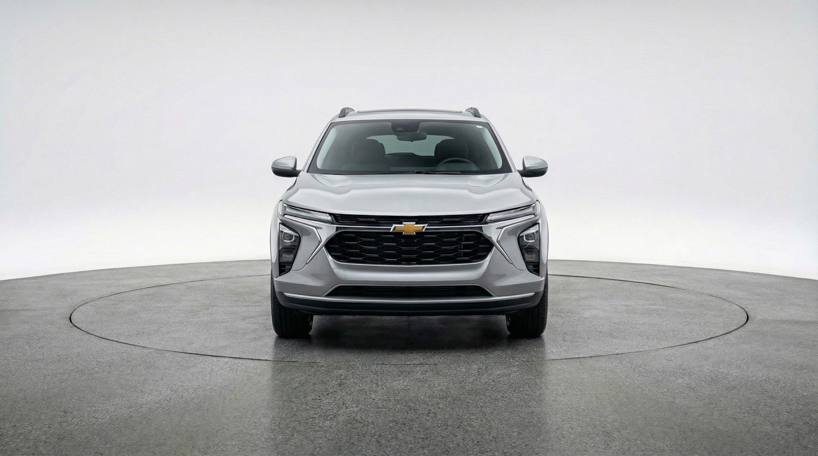 Used 2025 Chevrolet Trax LT image 2