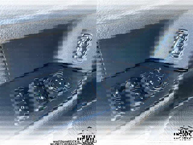 Used 2019 Ford Expedition XLT image 23