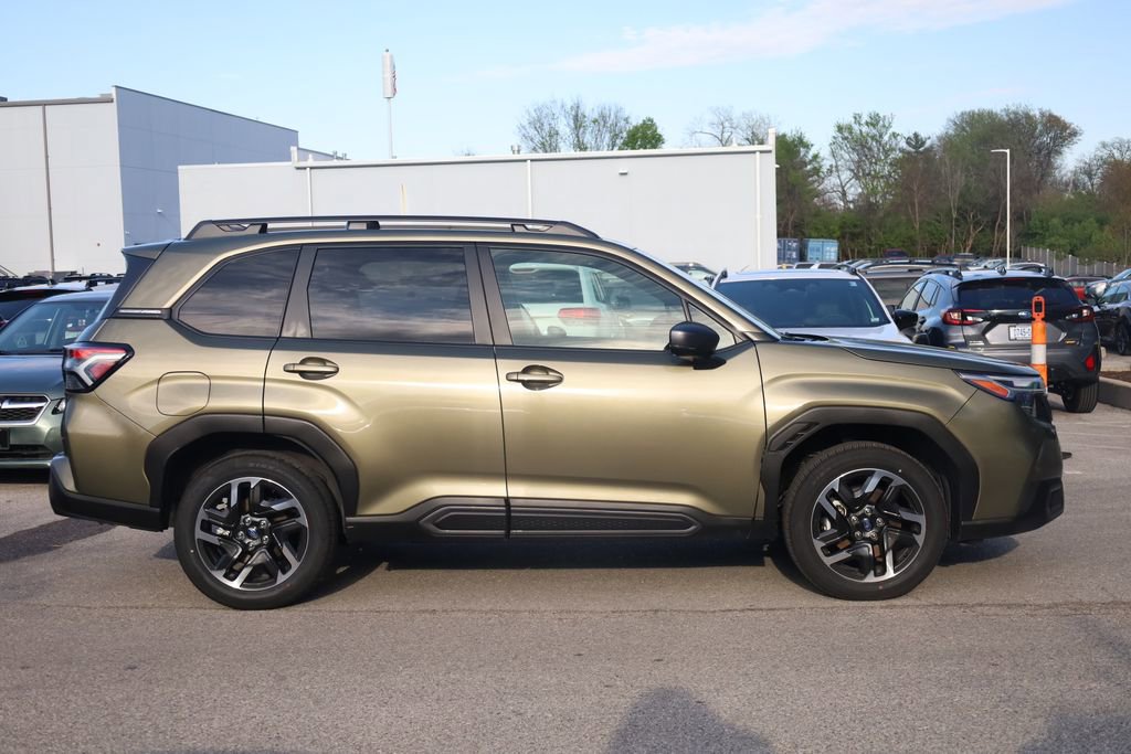 Certified 2025 Subaru Forester Limited AWD/4WD image 5