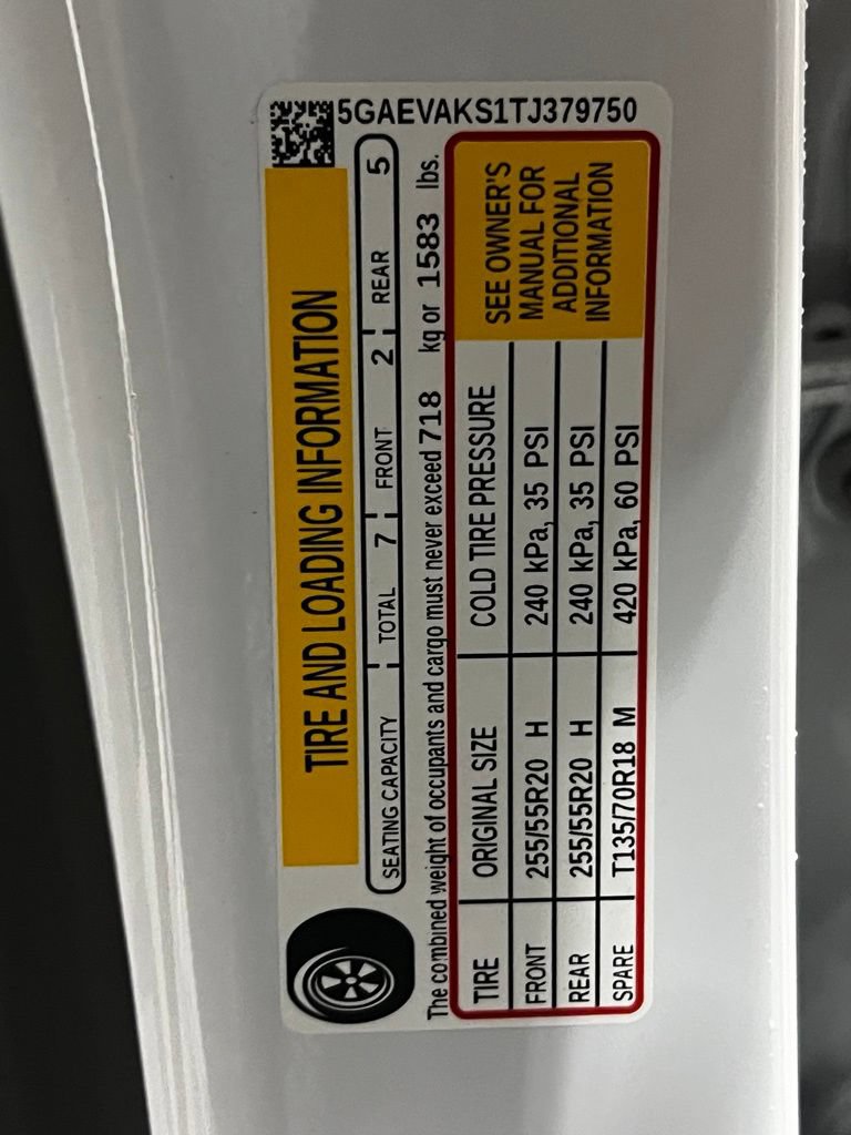 New 2026 Buick Enclave Preferred w/ LPO, Floor Liner Package AWD/4WD image 31