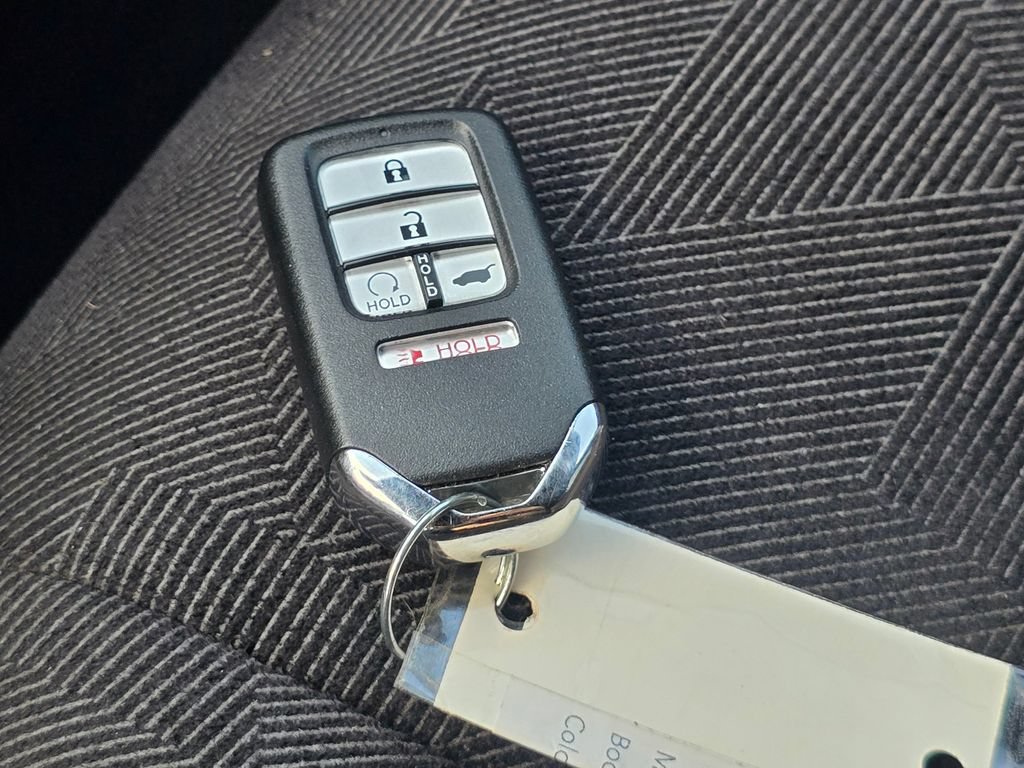 Used 2022 Honda Pilot Sport image 34