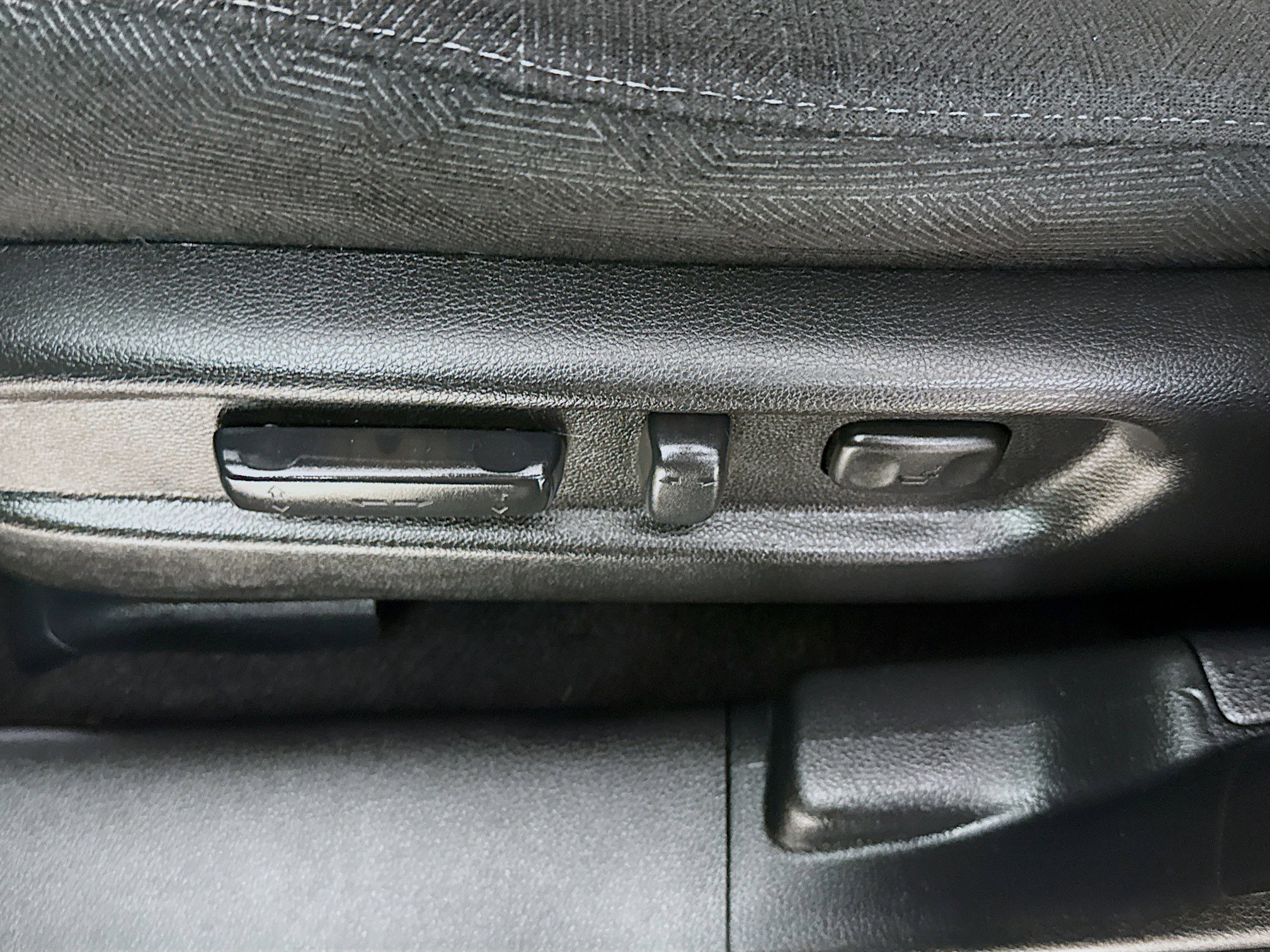 Certified 2022 Honda Pilot Sport image 22