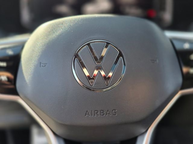 Used 2022 Volkswagen Tiguan SEL R-Line AWD/4WD image 27