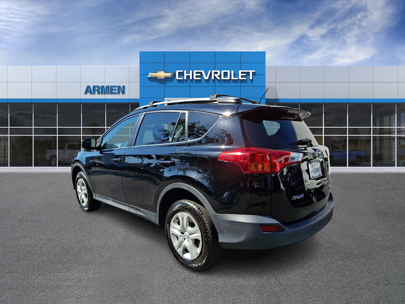 Used 2014 Toyota RAV4 LE FWD image 7